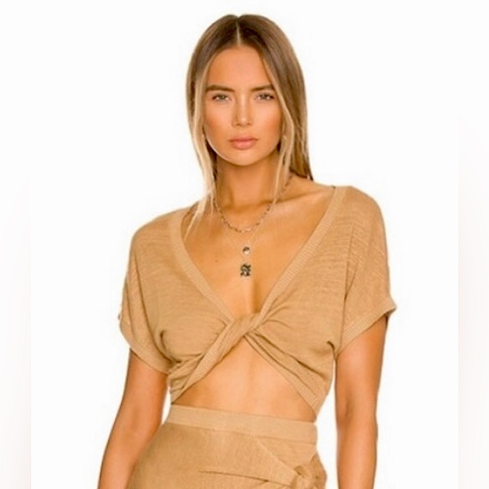 LSpace Riley Top Twist Front Cropped Sweater 
Size XS Toffee/Tan NWT